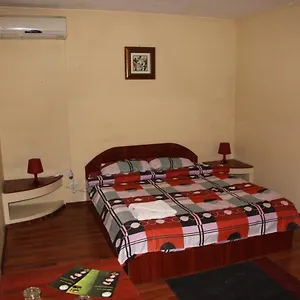 hotel-casa-verde-prosper.bucharesthotelsnow.com/