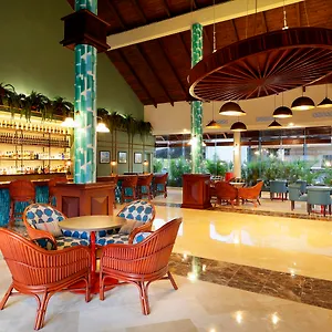 https://grand-palladium-punta-cana-resort-spa.comcaribbean.com