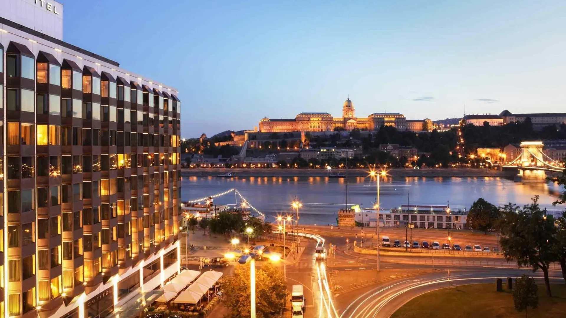 מלון Sofitel Budapest Chain Bridge