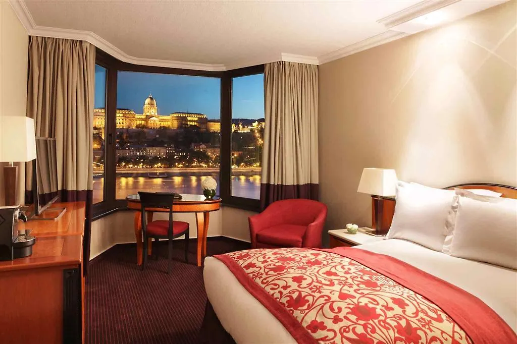 Sofitel Budapest Chain Bridge 5*,