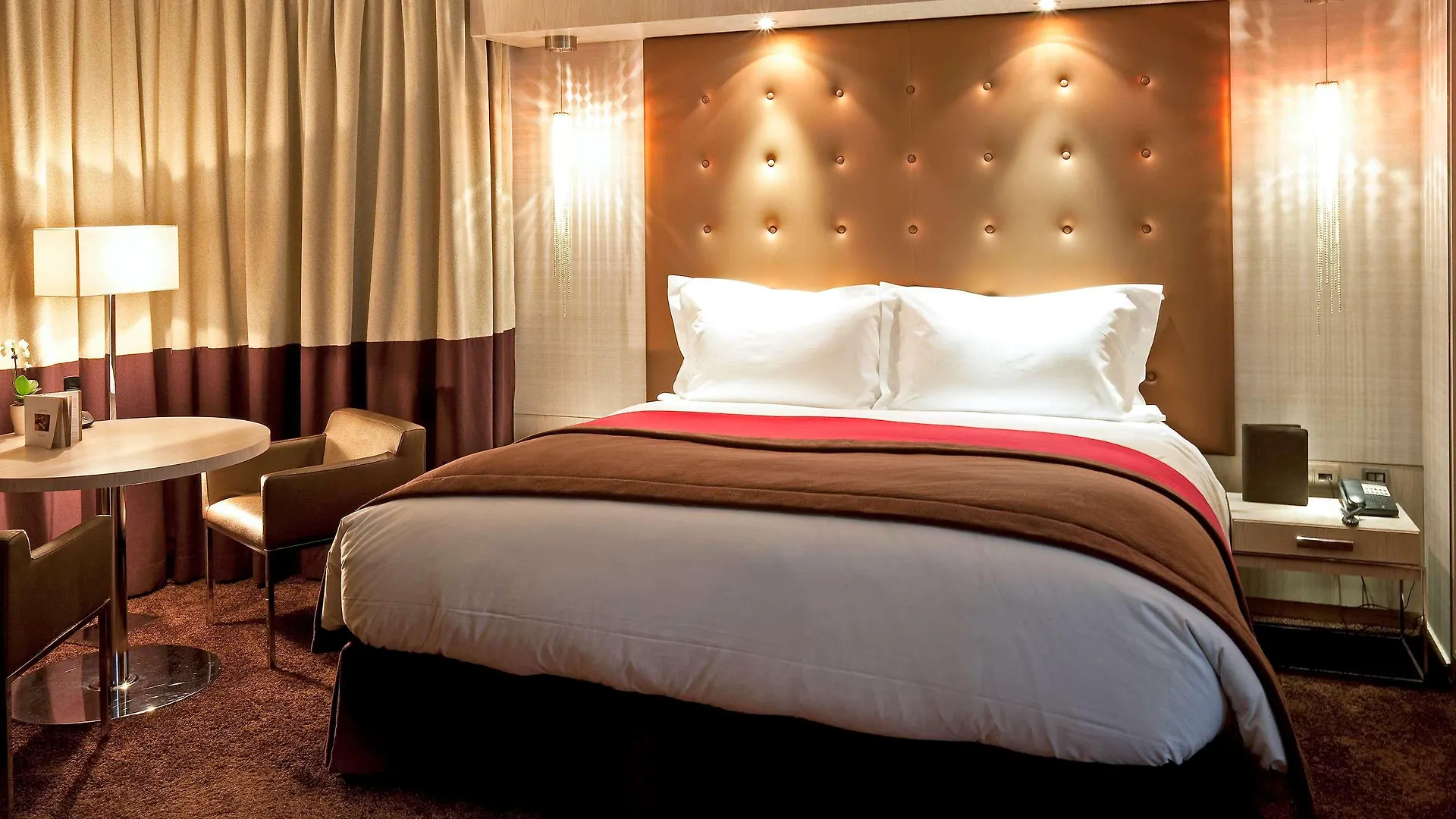 Sofitel Budapest Chain Bridge 5*,  Ungheria